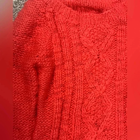 GAP SWEATER ORANGE CABLE KNIT CREW NECK LONG SLEEVE SOFT COZY  SIZE SMALL - Picture 4 of 9